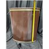 Image 2 : Vintage Laundry Hamper Vinyl, Metal, with Lid 25" Tall