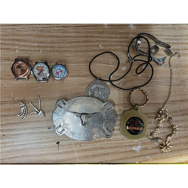 Lot of misc jewelery and watch parts