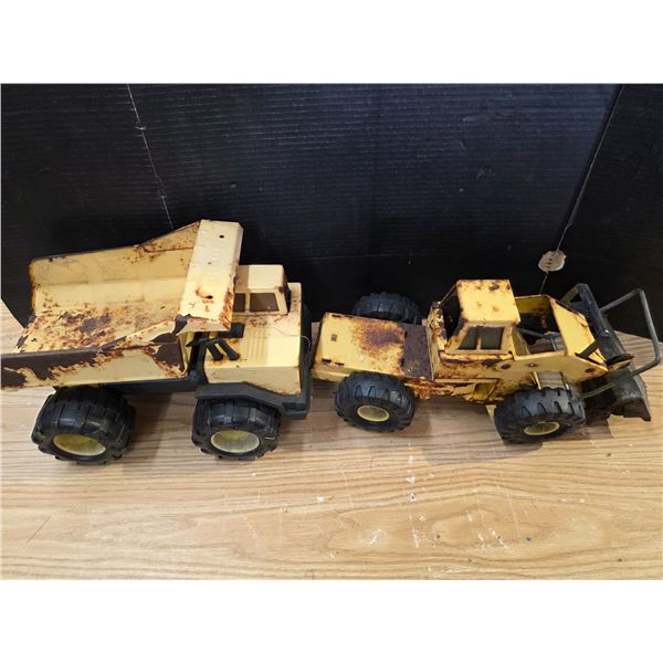 Tonka dump truck and loader- broken end on loader