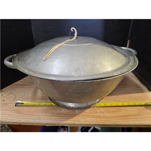 Antique dough riser