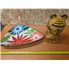 Image 1 : Cat cookie jar, clay flower decore plate