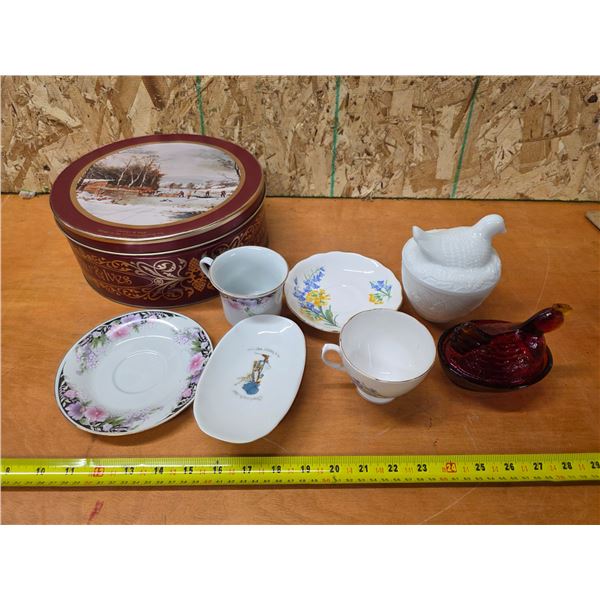 China, tin and nesting chickens