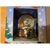 Image 3 : Snow globe and salt and pepper shakers