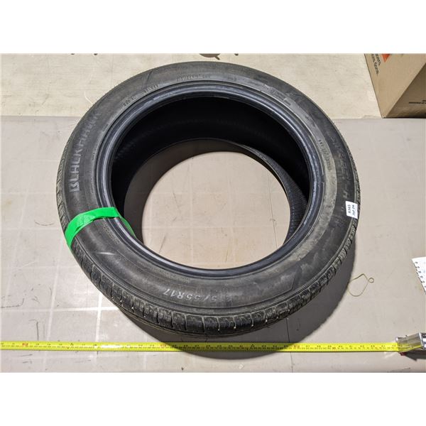 Blackhawk Radial car tire 215/55R17 - approx. 8000km on it