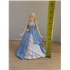 Image 4 : Barbie by Royal Doulton Grand Entrance Barbie Bone China Figurine W/ Original Box