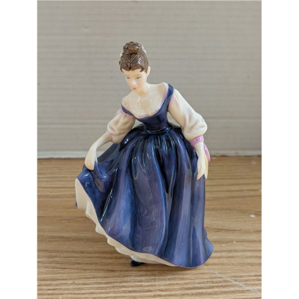 Royal Doulton England Pretty Ladies w/ Certificate of Authenticity "Alysa"
