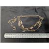Image 1 : (2) Necklaces gold Coloured