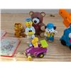 Image 4 : Lot of Vintage Miniature Toys (Nintendo, Sesame Street, Garfield, Charlie Brown, And etc.)