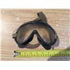 Image 6 : Vintage Goggles and Vintage (2) Horse Shoes
