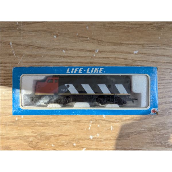 Life-Like Brand Model Train 6502 Bachman H0 Locomotive Train CN Vintage