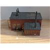 Image 4 : Revel H-O Action Accessories Operating Engine House Set w/ Misc. Trains, and etc.