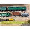 Image 9 : Revel H-O Action Accessories Operating Engine House Set w/ Misc. Trains, and etc.