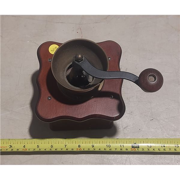 Coffee grinder (excellent condition)