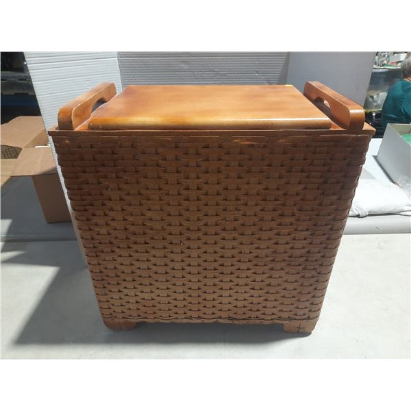 Vintage clothes hamper