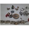 Image 5 : Lot of Jewelry, Hairclips, Bracelet, etc.
