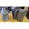 Image 1 : Vintage Beekeeping Equipment