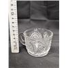 Image 3 : Vintage Glass Punch Bowl and 12 Glasses (Good Condition)