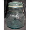 Image 4 : (2) Vintage Atlas E-Z Seal Blue Jars