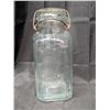 Image 1 : 1 Queen sealing jar