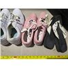 Image 2 : 5 pairs of womens shoes- size 10 and 11