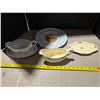 Image 1 : 2 gravey boats and plate
