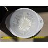 Image 2 : 8 strainers