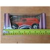 Image 10 : (2) Canadian tire branded Vehicles (1935 Ford Pick Up Truck/ Ford 40s Camion) w/ Original Package