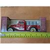 Image 5 : (2) Canadian tire branded Vehicles (1935 Ford Pick Up Truck/ Ford 40s Camion) w/ Original Package
