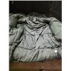 Image 3 : winter jacket-large