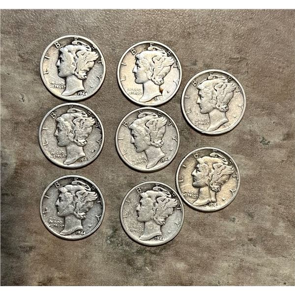 896 – Coins. Lot of 8 American US silver dimes from 1941 to 1944.