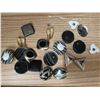 Image 1 : lot of misc earings