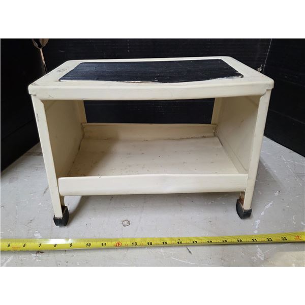 Vintage kitchen floor stool- 10"H