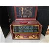 Image 1 : Hollicrafter world wide short wave radio- does not work