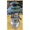 Image 2 : Vintage Coleman Oil Lamp