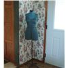 Image 1 : Adjustable Clothing Form