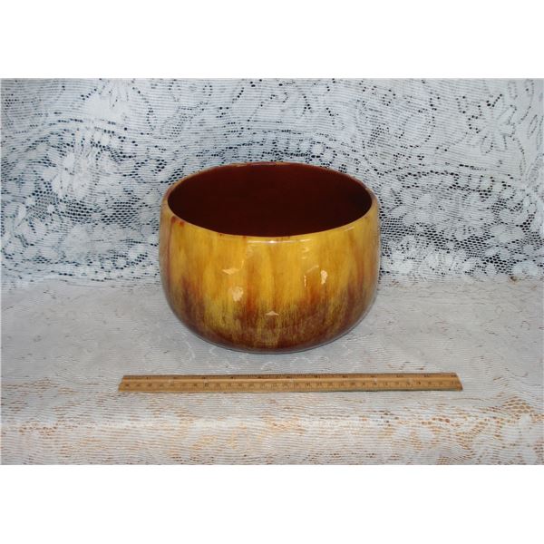 Large Blue Mountain Pottery Planter