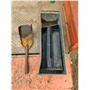 Image 1 : Old Ash Shovel/Metal Box/Plastic Box