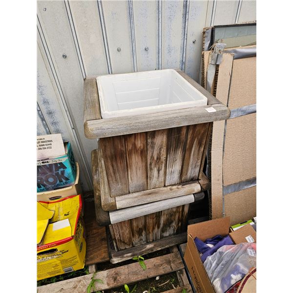2 - Cedar Planter Boxes w/ Plastic Pots Inside