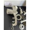 Image 2 : LEM Meat grinder - #10 HAND - clamp-on design