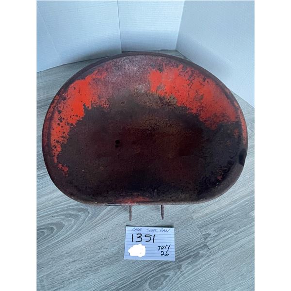 Case seat pan