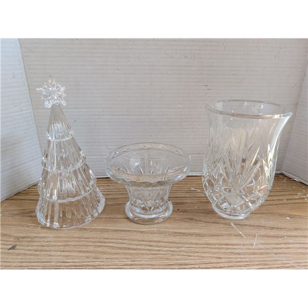 Lot of 3 Glass Decorative Items (1) Christmas Tree (2) Vase Design (All Good Condition)