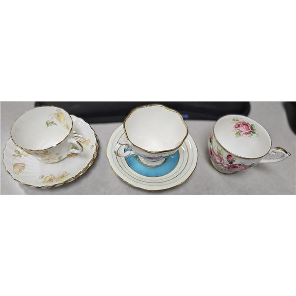 Vintage Bone China Teacups/Saucers