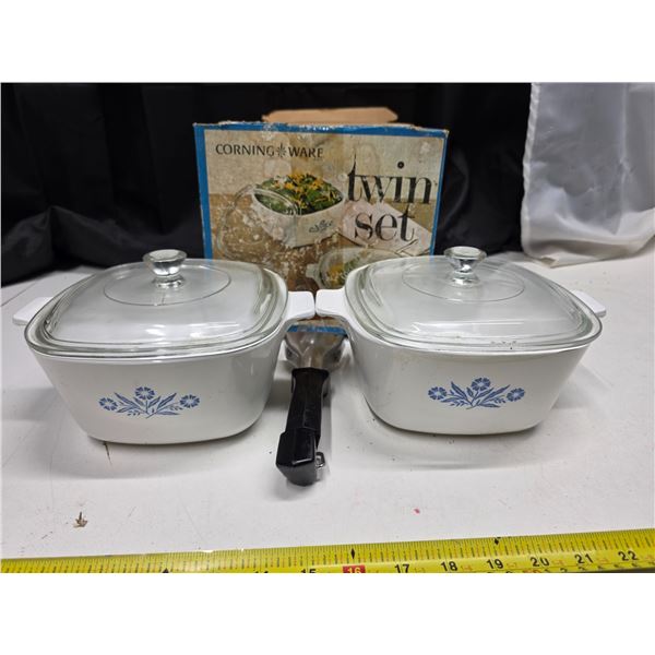 Corning ware blue cornflower dish # P 988