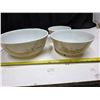 Image 2 : Pyrex forest 4 piece bowl set # 400-61-S