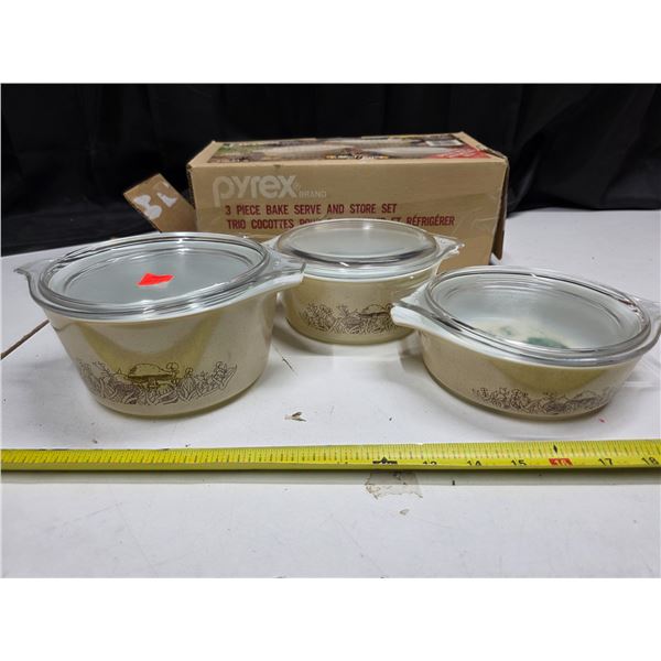 Pyrex forest 3 piece bake and serve # 470-61-S