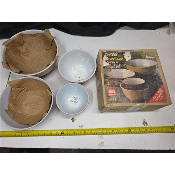 Pyrex woodland 4 piece bowl set # 400-6-S