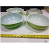 Image 1 : 4 Pyrex green dishes