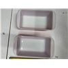 Image 3 : 2 pyrex pink loaf pans