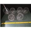 Image 2 : 6 large wine glasses