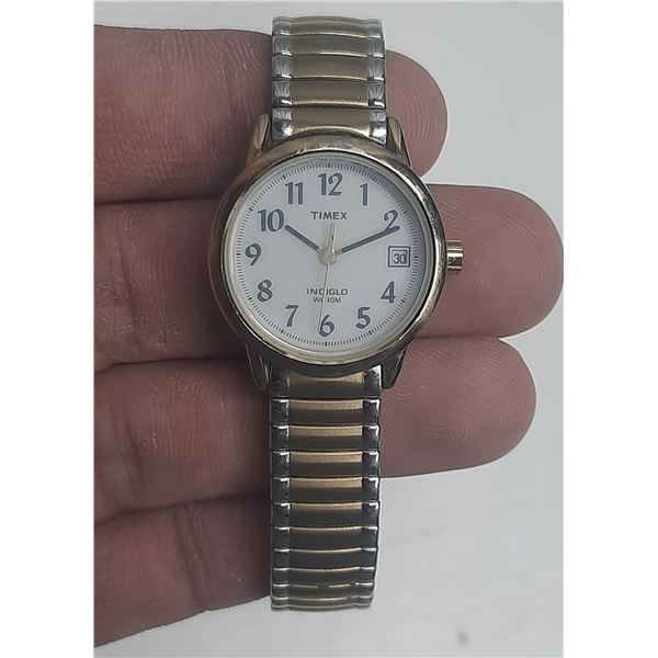 Timex Indiglo (WR 30M)